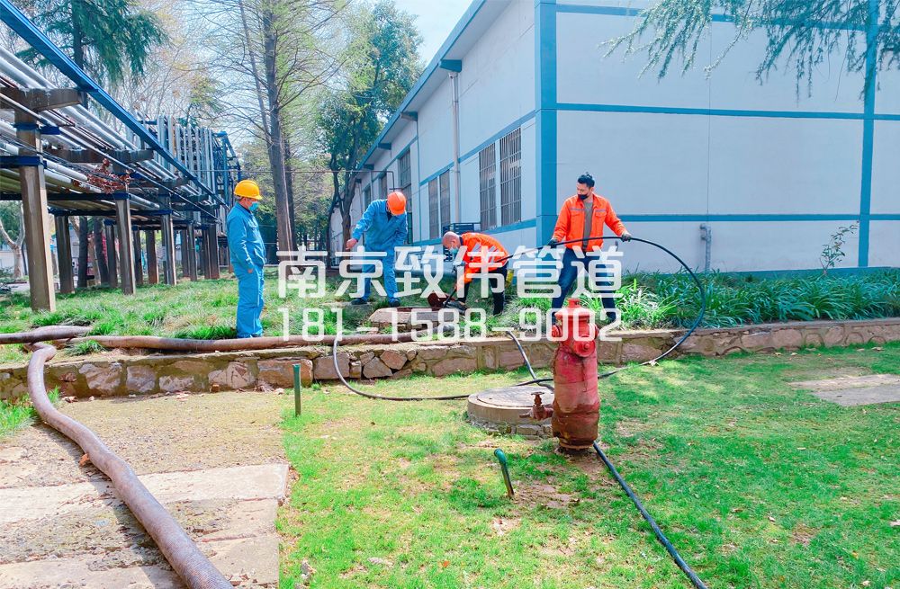 360王子楼村石化工厂管道清洗
